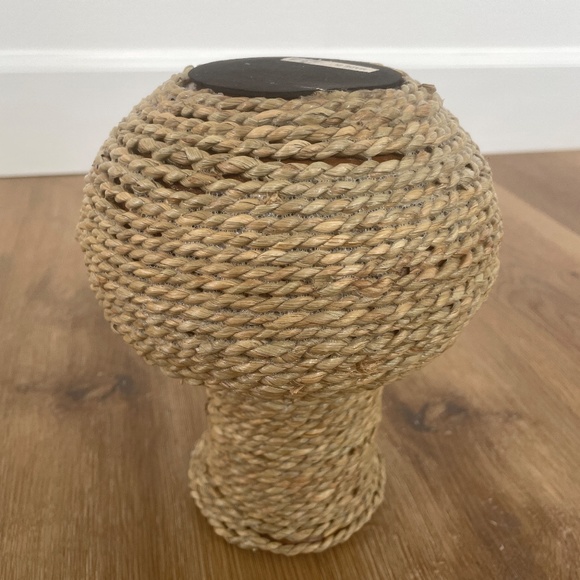 Hand woven Seagrass Clay/Terracota Vase, 9” - Picture 10 of 11